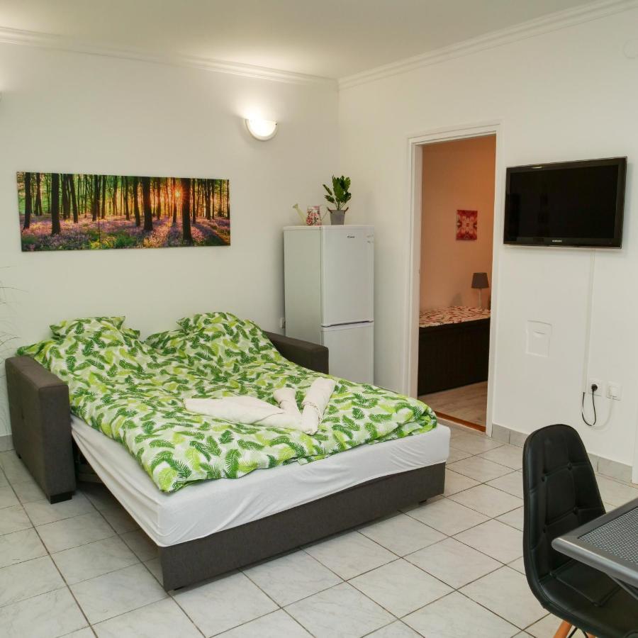 Cseresznyes Apartman Berekfürdő Exteriér fotografie