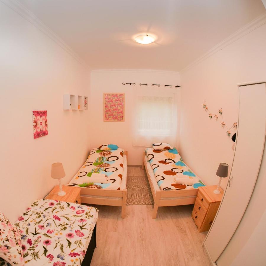 Cseresznyes Apartman Berekfürdő Exteriér fotografie